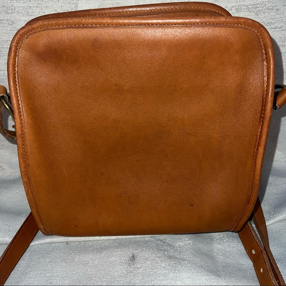 Vintage Coach 327 Crossbody Brown Leather Adjustable Strap Brass Hardware Rare - Picture 6 of 10